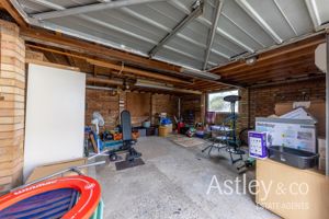 Photo 17- click for photo gallery